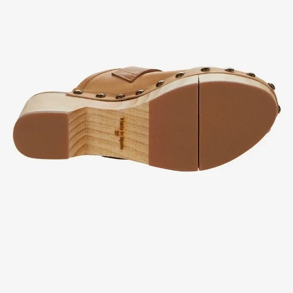 NWOT Free People Culver City Leather‎ Taupe Studded Clogs Sz 38/us8