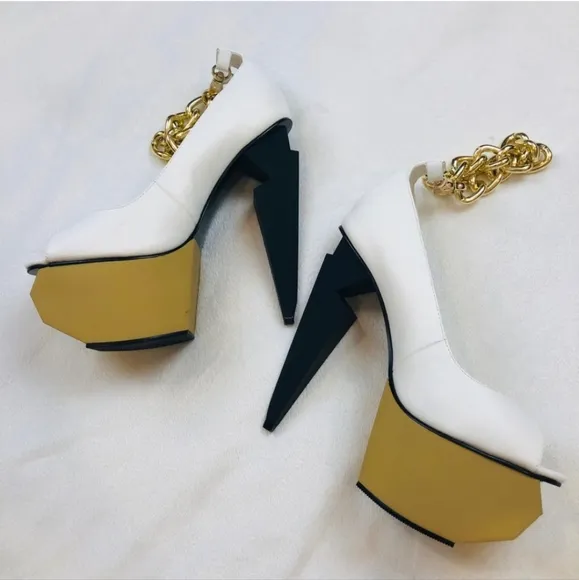 NWOT Privileged &quot;Mercer&quot; Platform Chain Heels
