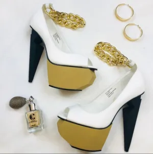 NWOT Privileged &quot;Mercer&quot; Platform Chain Heels
