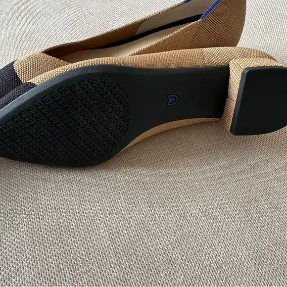 NWOT Rothy’s The High Point Wren Captoe Block Heels