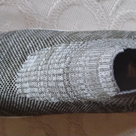 NWOT Women Slip On Shoes