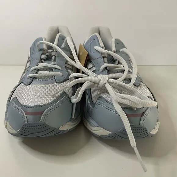 NWT ASICS GEL-NYC 2055 Sneakers Size 6.5 Men’s/ Size 8 Women’s