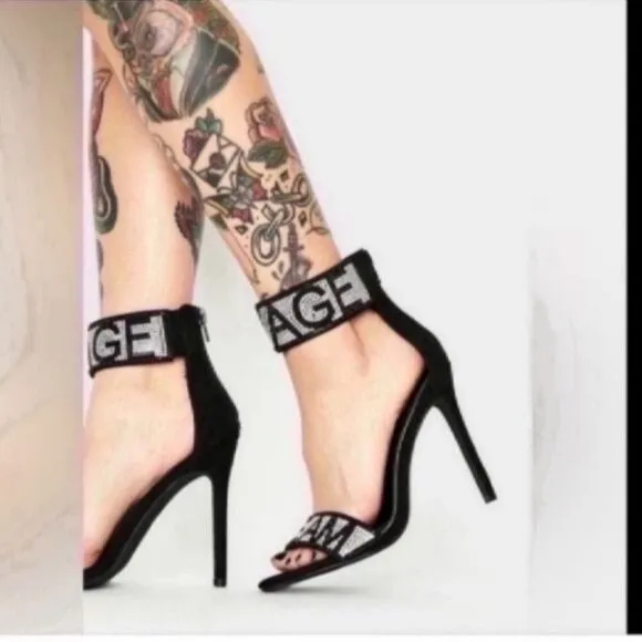 NWT Beautiful Savage Black Peep Toe Heels Size 6