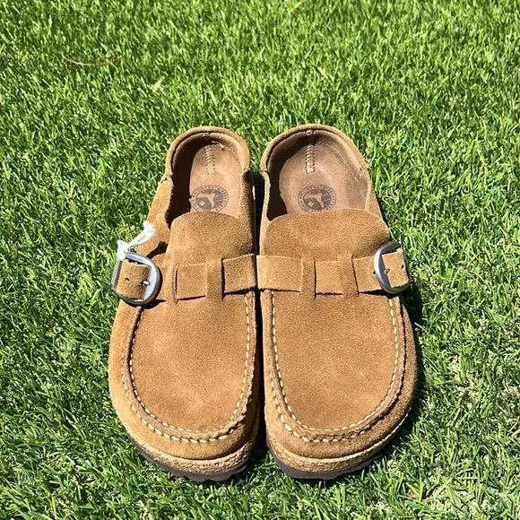NWT! BIRKENSTOCK Buckley Suede Clogs