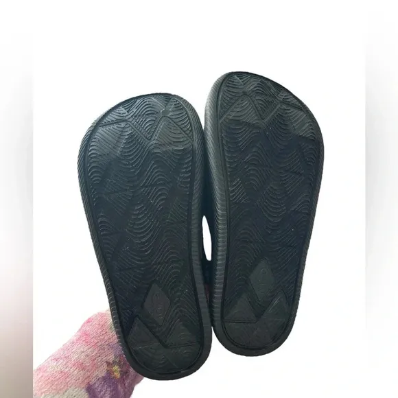 NWT Chaco Kids Chillos Clogs