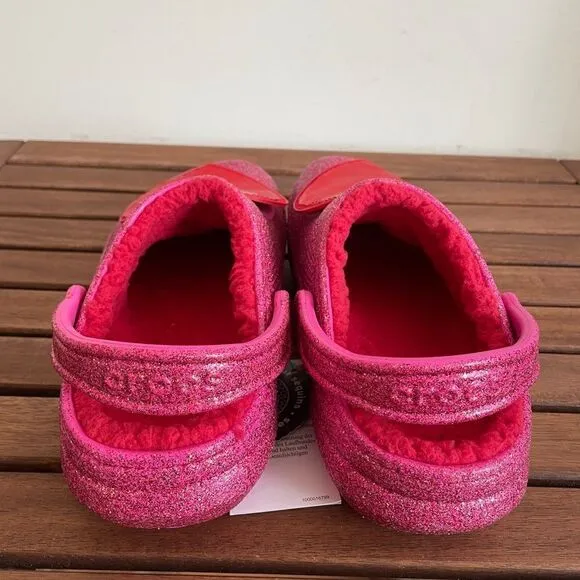 NWT Crocs Classic Lined Valentine's Day 2023 Clog Women Size 9 (208385-6EN)