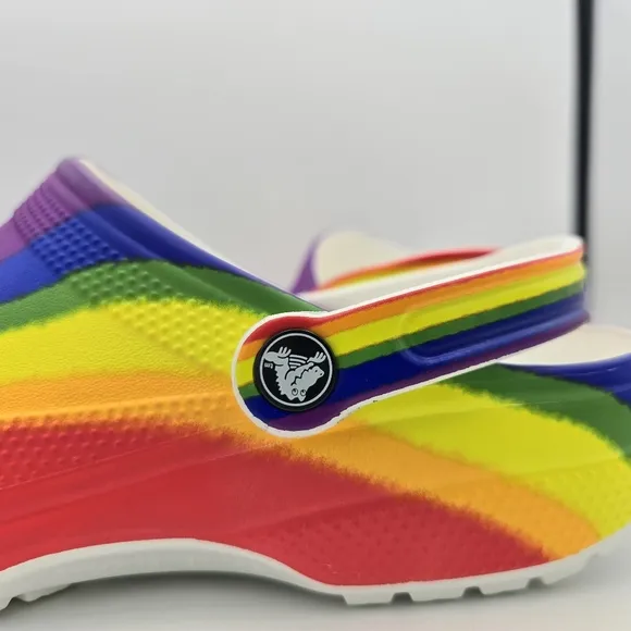 NWT Crocs Classic Rainbow Dye Clogs, Men's 10 / Women's 12 ~ Pride Sandals ~