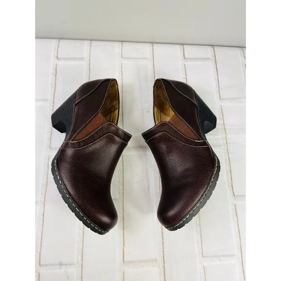 NWT Croft and Barrow Ortholite brown leather booties sz 10M