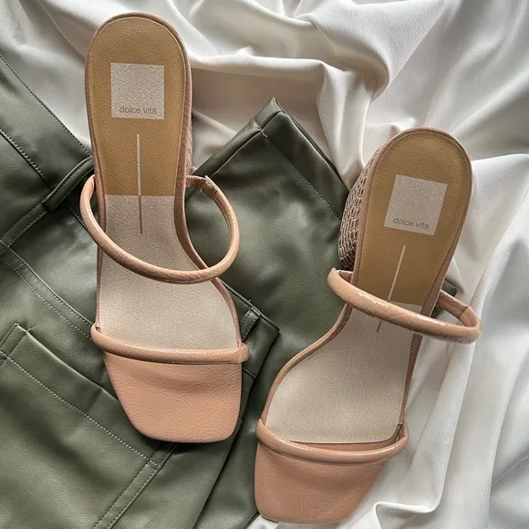 NWT Dolce Vita Block Heels