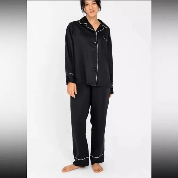 NWT- Ettitude- Sateen Pj Pants- Onyx‎ Medium