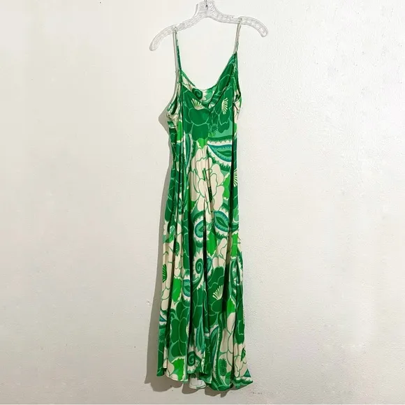NWT Farm Rio Tropical Groove Circle Cut-Out Midi Dress in Green Floral Print