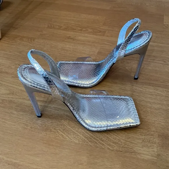 NWT: Good American Open Square Toe Heels Silver Snake Size 10