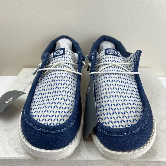 NWT Hey Dude Wally Woven Slip On Travel Shoe