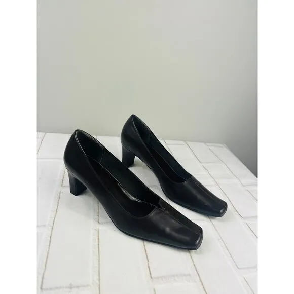 NWT Lifestride Carrie brown leather square toe pumps heels size 9