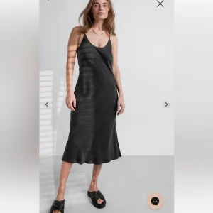 NWT Lunya washable silk bias slip dress
