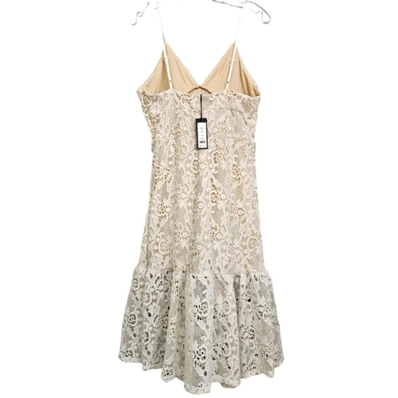 Nwt Romeo &amp; Juliet Couture Creme Embroidered Floral Lace/Geometric Midi Dress