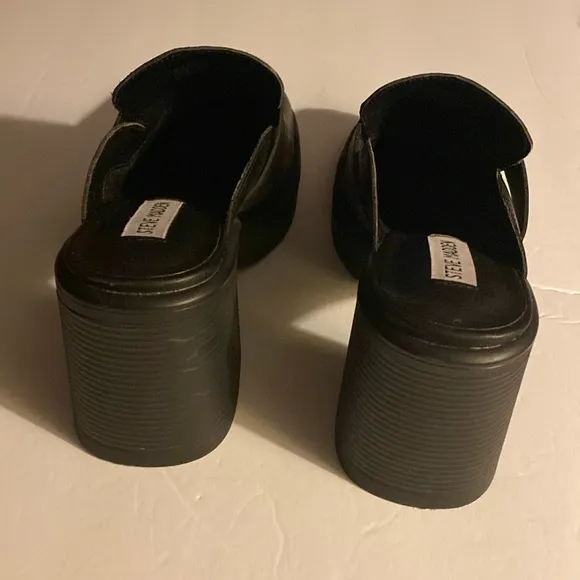 NWT Steve Madden Mules, Clogs, Platform, Neutral, Block Heel, 4”, Leather, Sz 9
