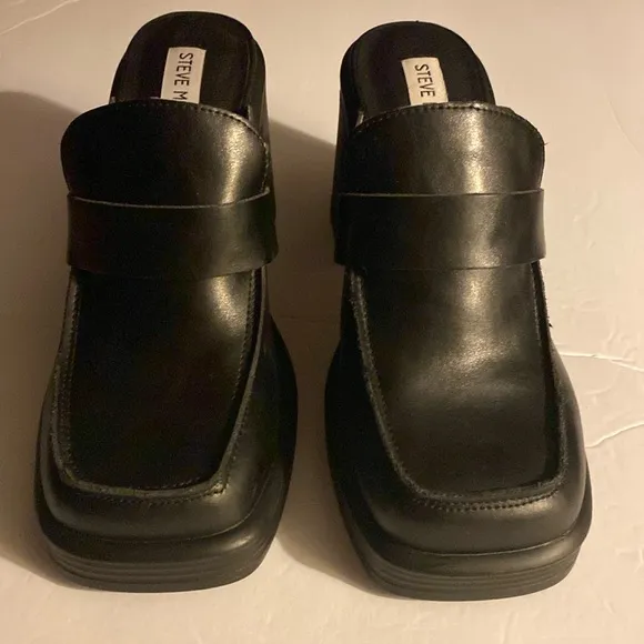 NWT Steve Madden Mules, Clogs, Platform, Neutral, Block Heel, 4”, Leather, Sz 9