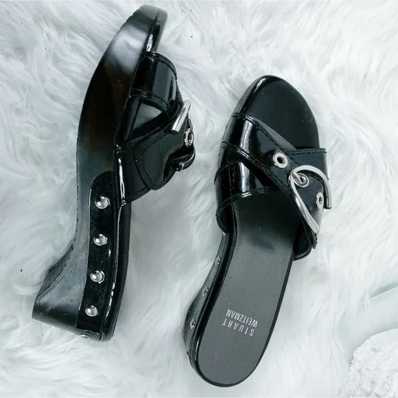 NWT STUART WEITZMAN HORSE-SET BUCKLE SANDALS SLIP-ON WOOD SOLE LEATHER PATEN…