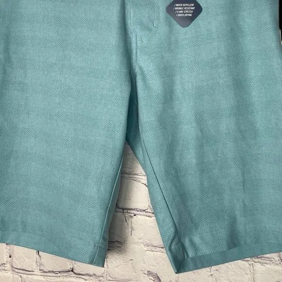 NWT Travis Mathew Lake Powell Hybrid Golf Short Heather 4HDE Mens Size 32”