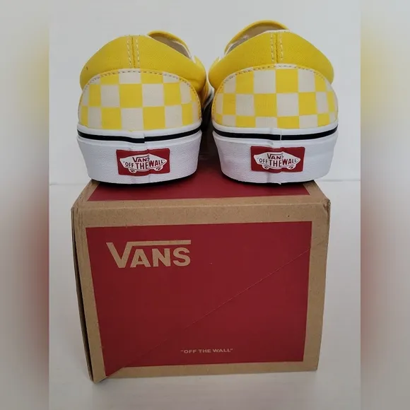 NWT Vans Classic Slip-On Checkerboard Yellow. Unisex Sizes Men's 9.5, Women's 11
