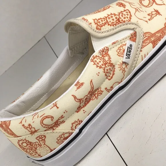 NWT Vans Classic Slip On in Western Scene Design Men’s 11