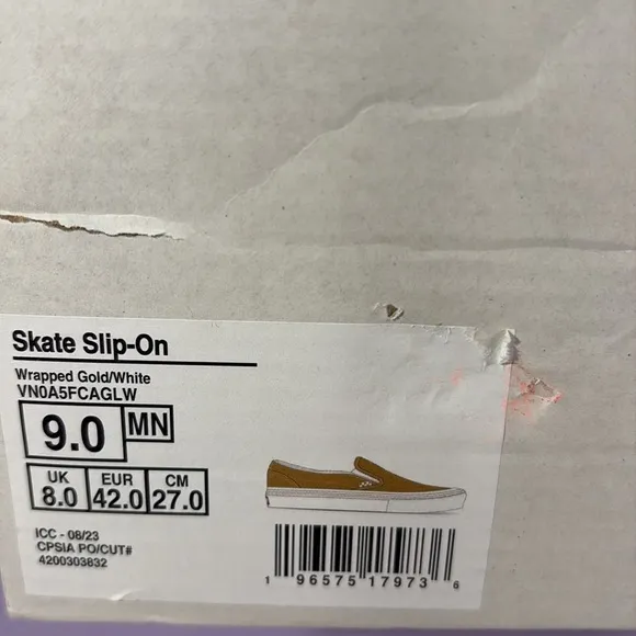 NWT Vans Skate Slip On in Wraped  Gold and White Men’s 9
