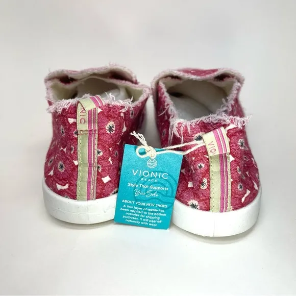 NWT VIONIC Women’s Malibu Floral Slip-on Comfort Shoe Stargazer Size 11 Wide