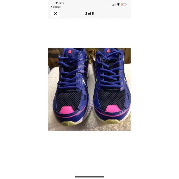 NWT Women’s Champion Running Shoes Blue Black Pink Size 9M V SRS Approach comfy