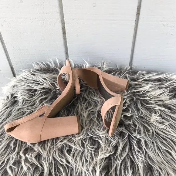NWT Worthington Beckwith Block Heels