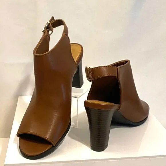 NWT BASS Heels