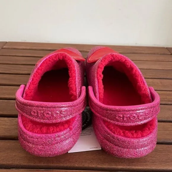 NWT Crocs Classic Lined Valentine’s Day 2023 Clog Women Size 7 (208385-6EN)