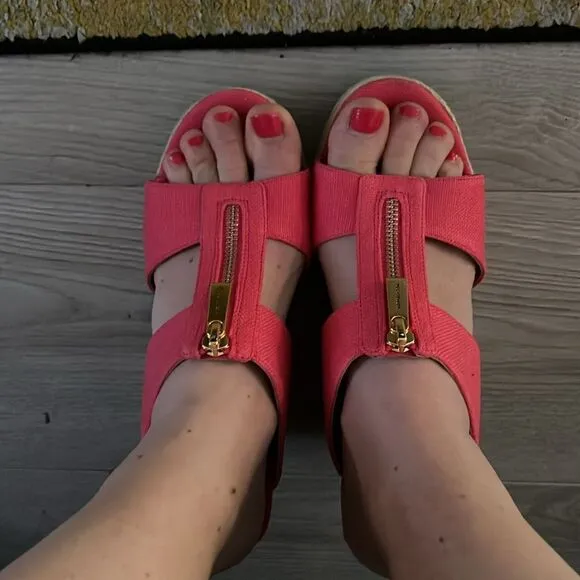 NWT Michael Kors espadrille platform wedge sandals pink 7.5