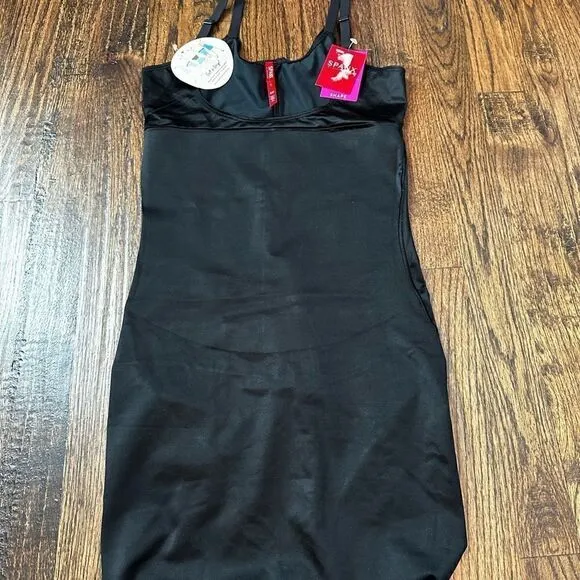 NWT SPANX Sculpting Slips Full Slip