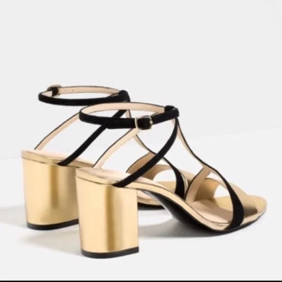 NWT🌟ZARA T-Strap, Strappy Block Heels, Size 8M
