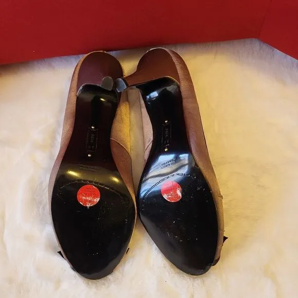 NWT Zara grey metallic peep toe heels