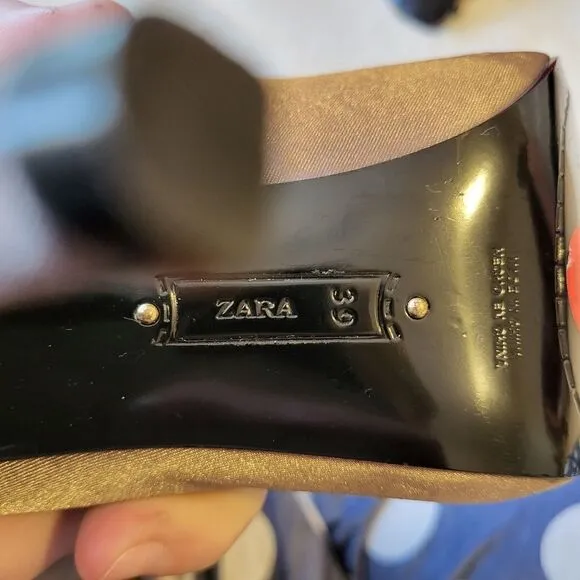NWT Zara grey metallic peep toe heels
