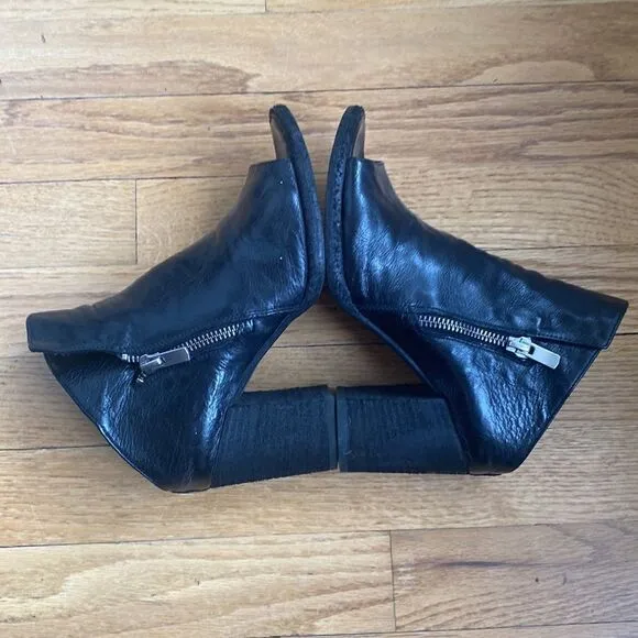OFFICINE Creative sz 36 black leather open toe heels handmade Italy since 1856
