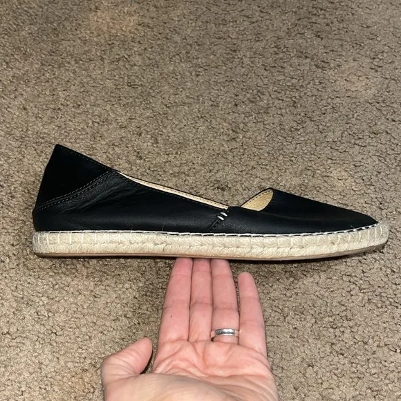 Olukai Kaula Pa'a 'Ili Leather Slip On Espadrille Flat Black 7.5