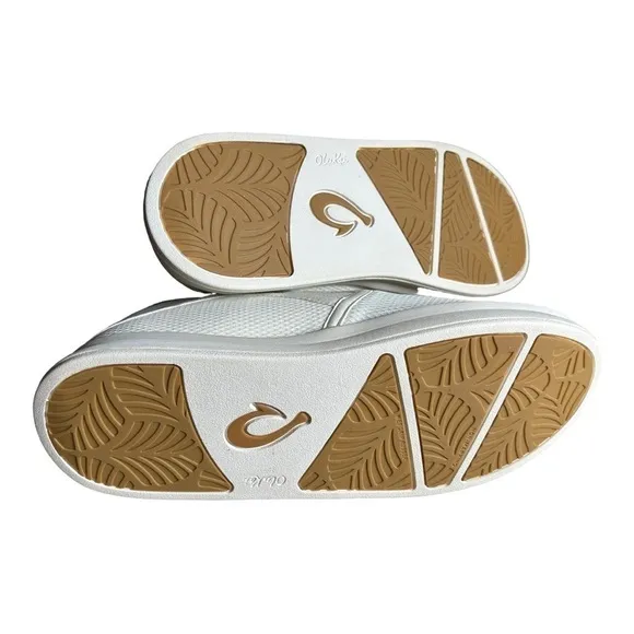 Olukai Ki‘ihele Slip-On Sneaker (Womenn) in bright white