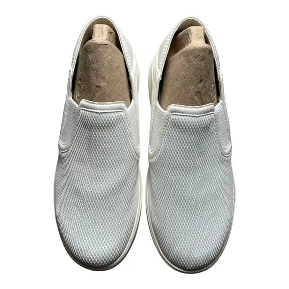 Olukai Ki‘ihele Slip-On Sneaker (Womenn) in bright white