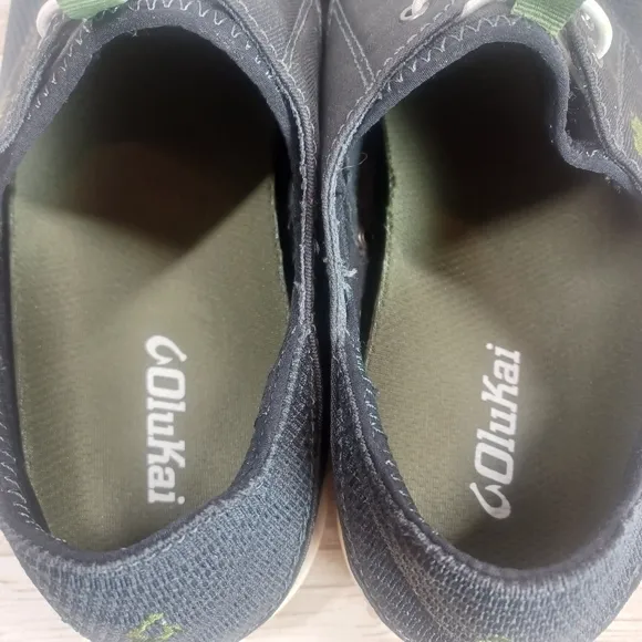 OluKai Nohea Moku Stretch All Weather Breathable Mesh Sneakers Size 10 Mens