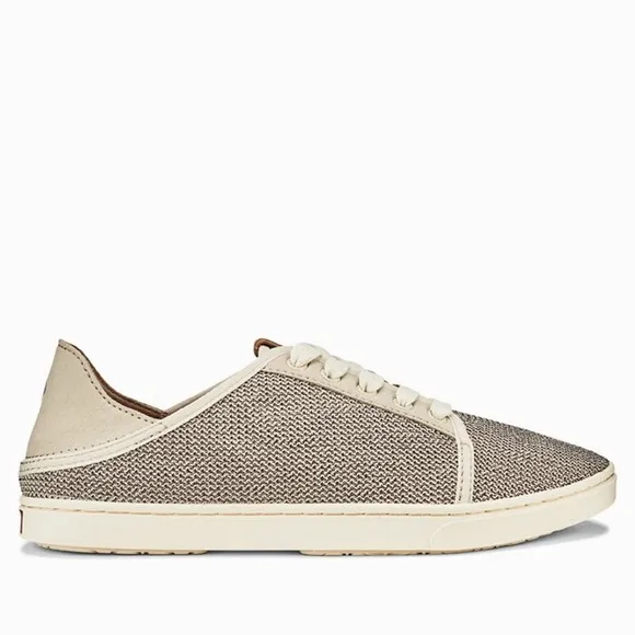 Olukai Women's Pehuea Li sneakers size 8.5