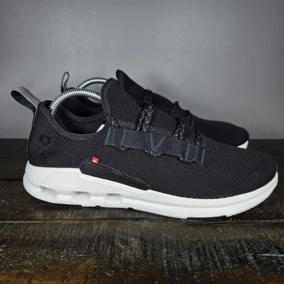 ON Cloudeasy Mens Size 9.5 Lightweight Comfy Running Shoes Sneakers Black White