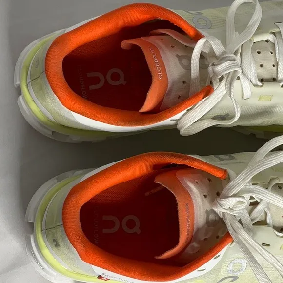 On Cloudflow Cloud Tec Running Shoes Women's White, Yellow &amp; Orange US Size 7