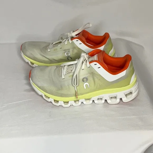 On Cloudflow Cloud Tec Running Shoes Women's White, Yellow &amp; Orange US Size 7