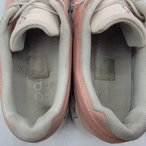 On Running Cloud 5 Womens Size 9.5 Rose Shell Running Shoes Lightweight Athletic