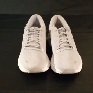 On Running Cloudflyer 5 White Athletic Shoes Lightweight Comfort