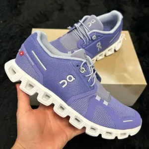 ON CLOUD 5 blueberry feather running lace up shoes sneakers women’s 7 new in box