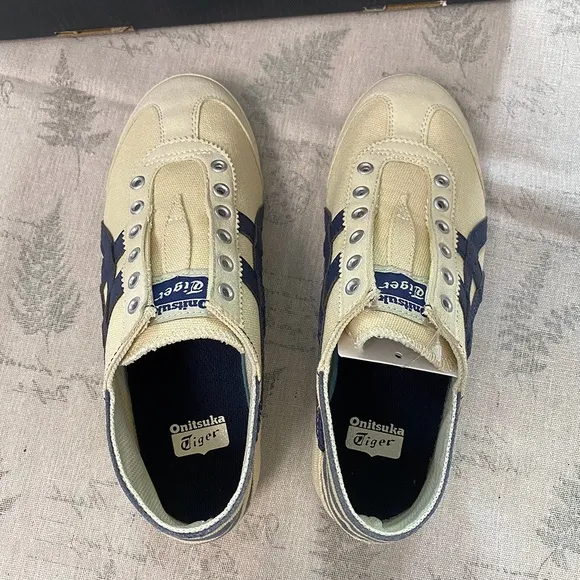 Onitsuka Tiger Mexico 66 Slip On Fabric Flat Sneakers Natural/Navy